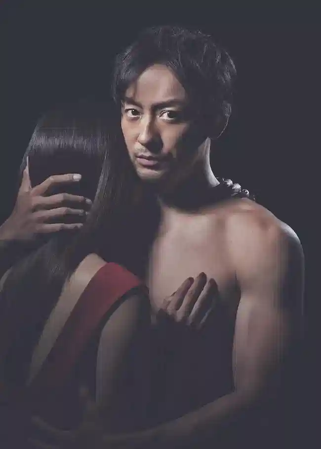  想被拥抱的12个女人