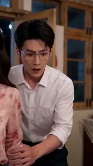 一错成婚，嫁得如意郎